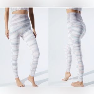 Avocado Tie Dye Phoenix Fire Cosmic Dust Leggings in Freya Size XS/S